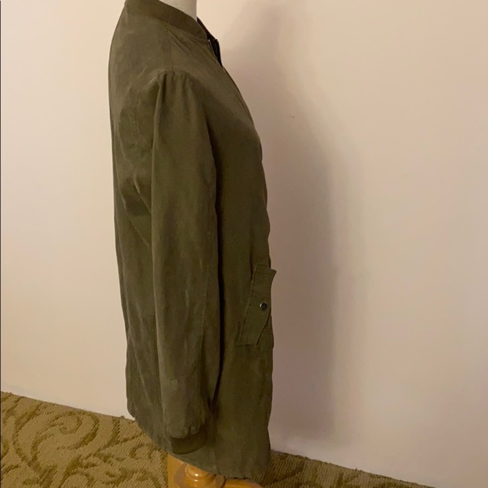 Green Jacket - Picture 3 of 5